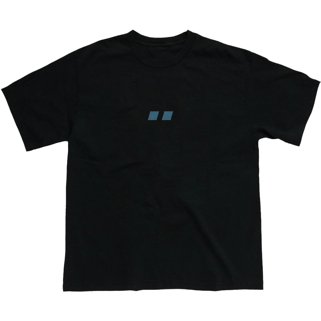 fred again.. tee —  black